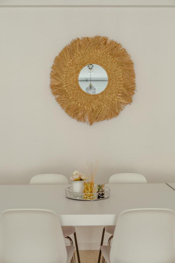 Elegant 3 Bedroom Apt - City Centre - Garage - Metro Lisboa Екстериор снимка